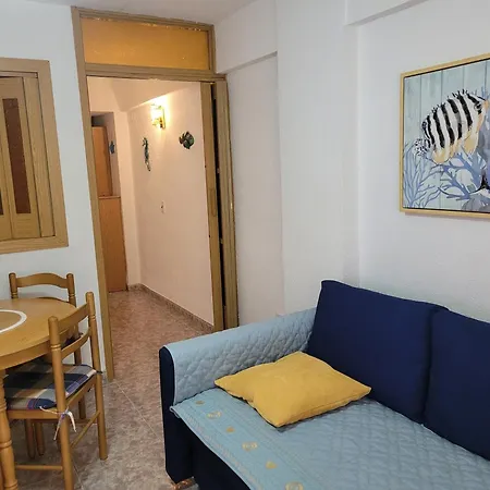 Tiga Muy Cerca De La Plaza De San Antonio Apartment *